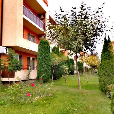 Апартаменты MET в Fort Noks Golf Club